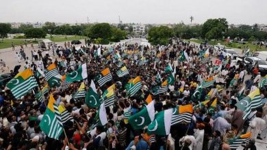 Photo of Pakistan observes Kashmir Hour to express solidarity with Kashmir | PM Imran Khan calls for nationwide protests | KashmirHour